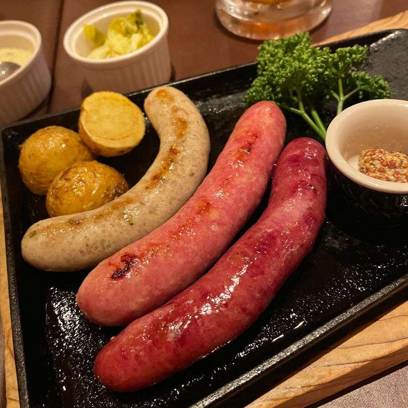 ソーセージ三銃士(横浜ビール 驛の食卓)