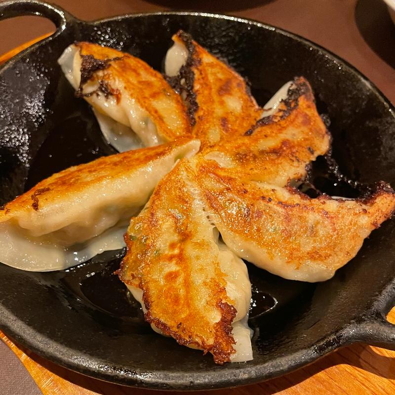 ホルモン餃子(横浜ビール 驛の食卓)