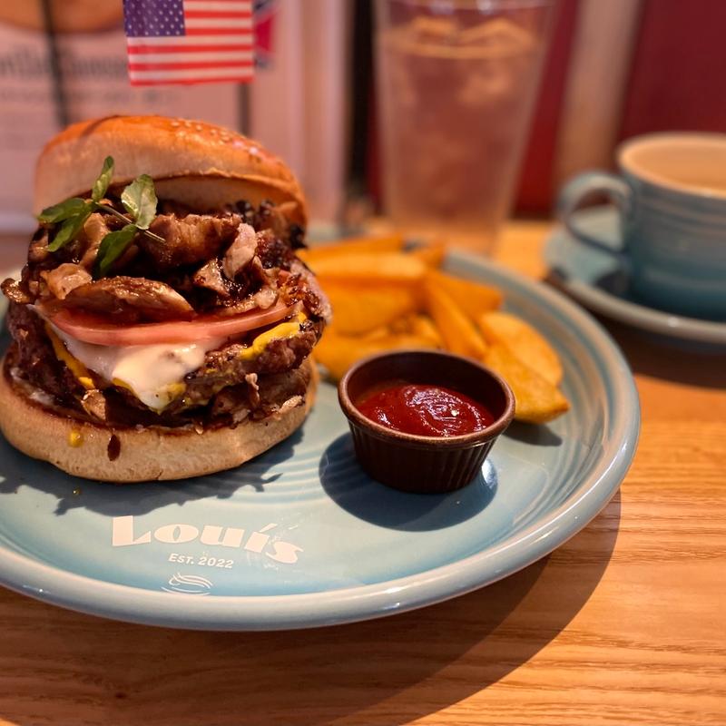 Nashville Cheese Burger (Louis Hamburger Restaurant ルイス ハンバーガーレストラン)