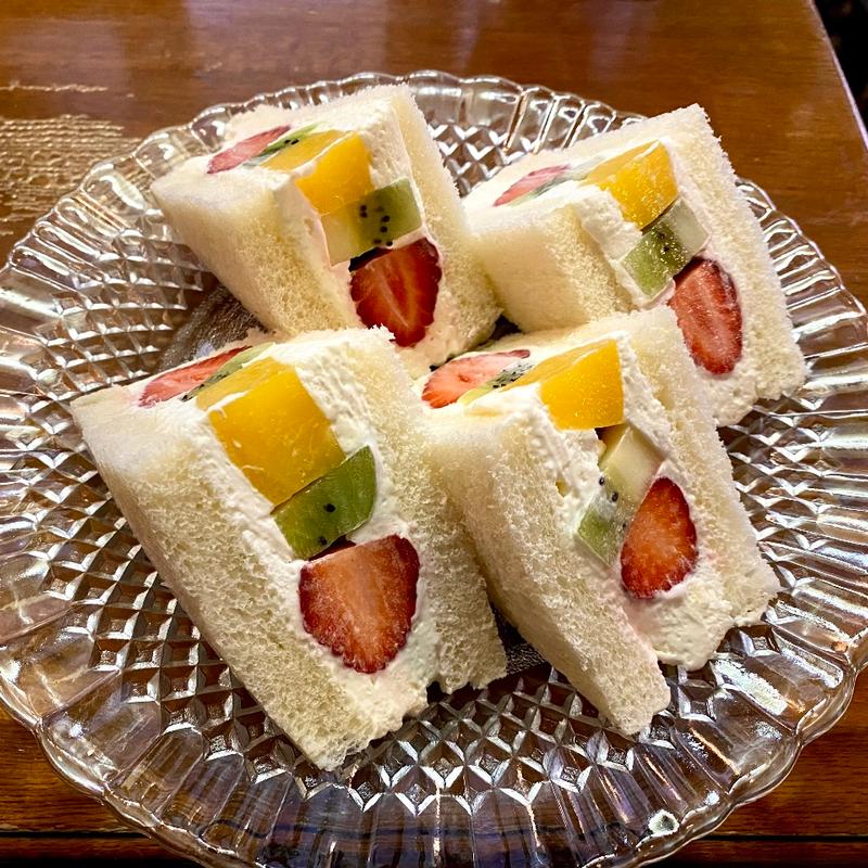 ミックスフルーツサンドウィッチ(千成屋珈琲)