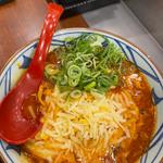 とろける4種のチーズトマたまカレーうどん(丸亀製麺三木)