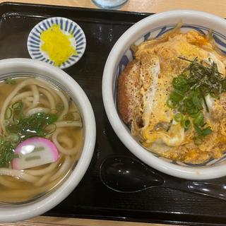 カツ丼定食(讃岐うどん雅流)