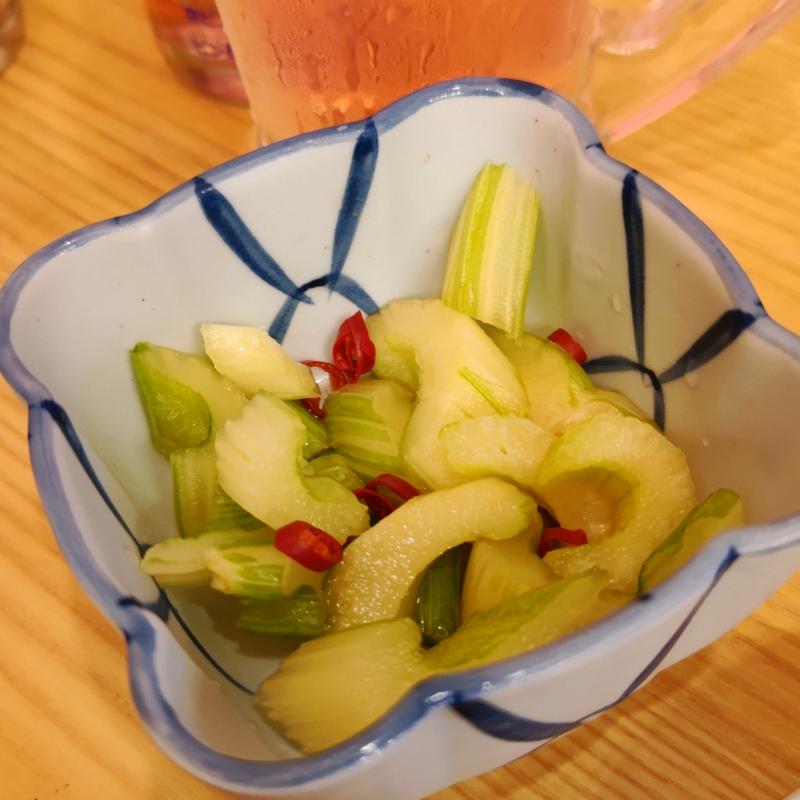 セロリ浅漬け(立呑み晩杯屋 桜木町ぴおシティ店)