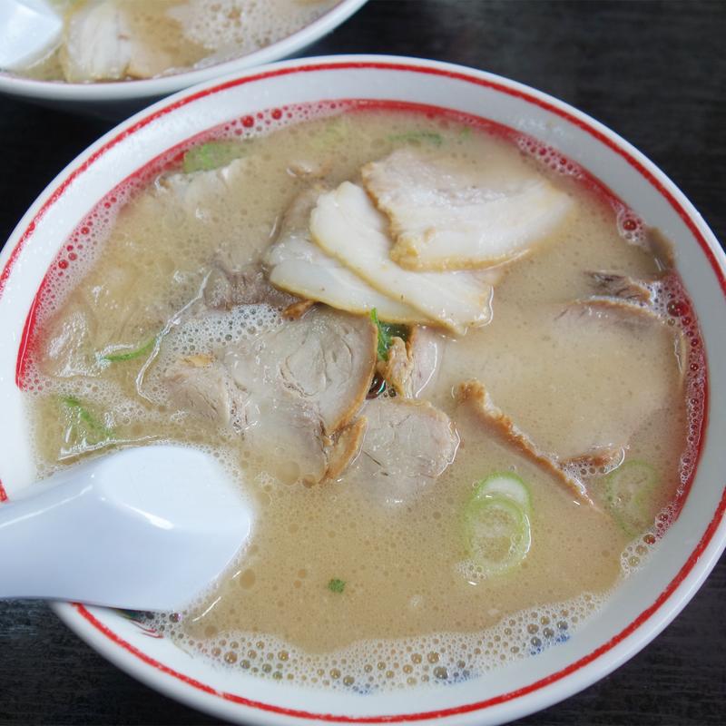チャーシューメン(長浜ラーメン 福重家)