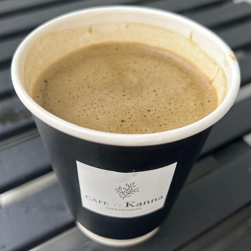 ほうじ茶小粒白玉ラテ(CAFE Kanna カフェカンナ)