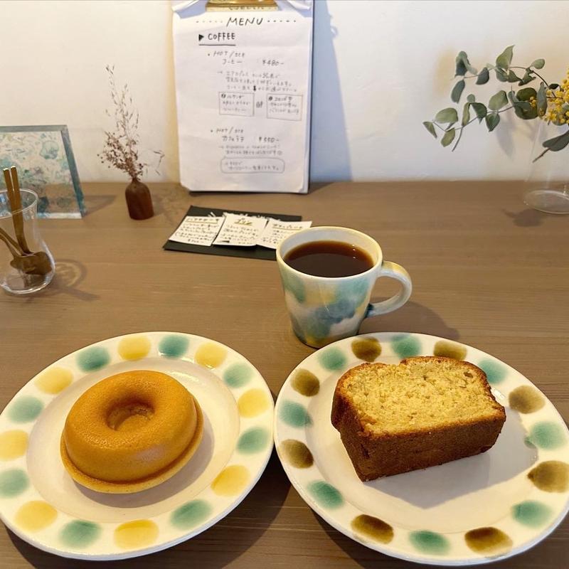 バナナケーキ＆ドーナツ(奴山５０７−１)