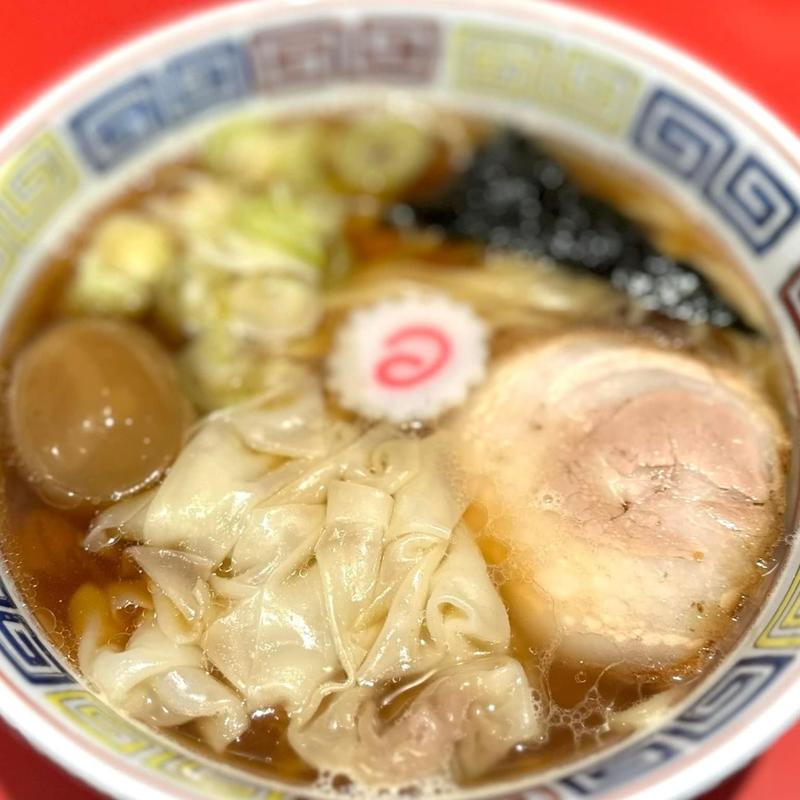 煮干し中華そば ワンタン(中華そば カドヤ食堂 西宮ガーデンズ店)