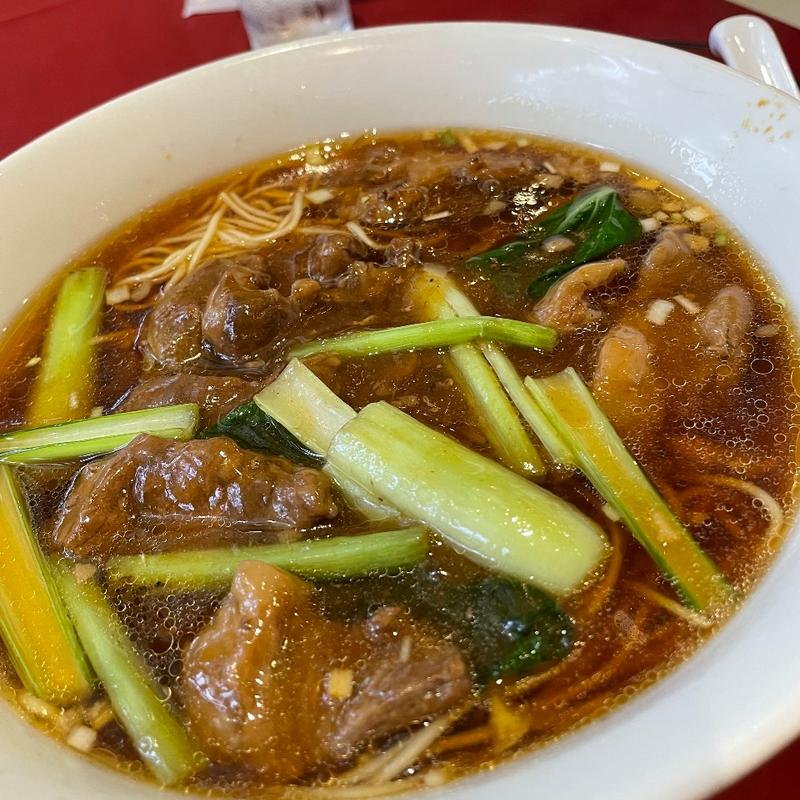牛のやわらか煮ラーメン(中国料理のがみ大飯店)