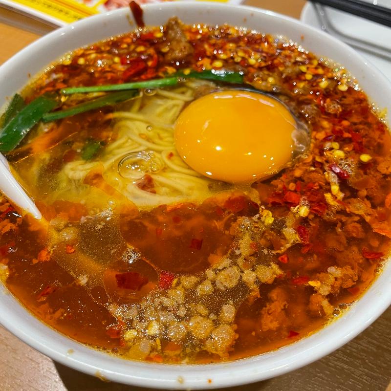 台湾ラーメン＋生玉子(台湾料理 味仙)