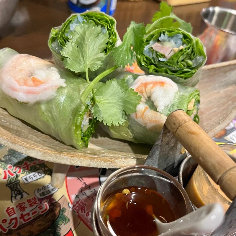 ゴイクン(アジアンフード＆バー バグース)