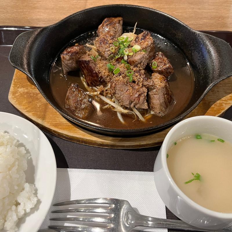 黒毛和牛のサイコロステーキ(牧場直販ミートダイニング コーシンファーム)