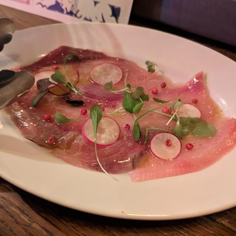 鮮魚のカルパッチョ レモンヴィネグレットソース(6th by Oriental Hotel)