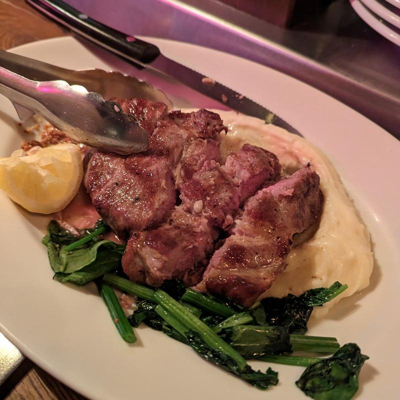 北海道産豚肩ロースのシンプルグリル(6th by Oriental Hotel)