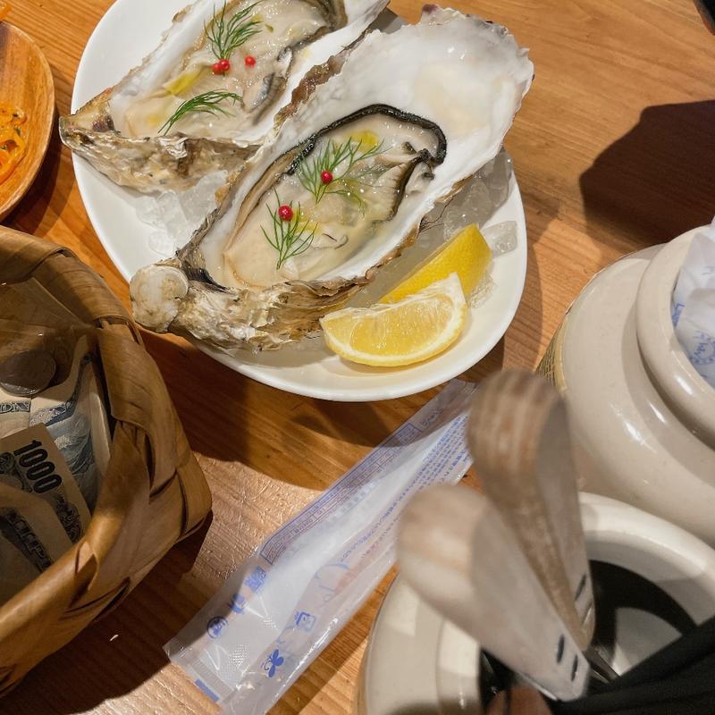 生牡蠣(立ち呑みwine Maru-shu（ワイン マルシュ）2)