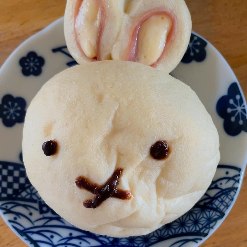 うさぎちゃん(石窯パン工房パンデパルク)