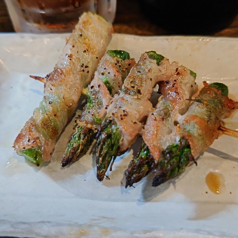 アスパラ豚バラ巻き(炭火焼 とんぺい 上大岡店)