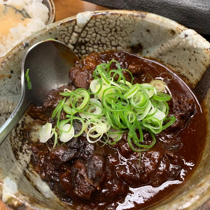 牛すじ味噌煮(ステーキハウス森牧場)