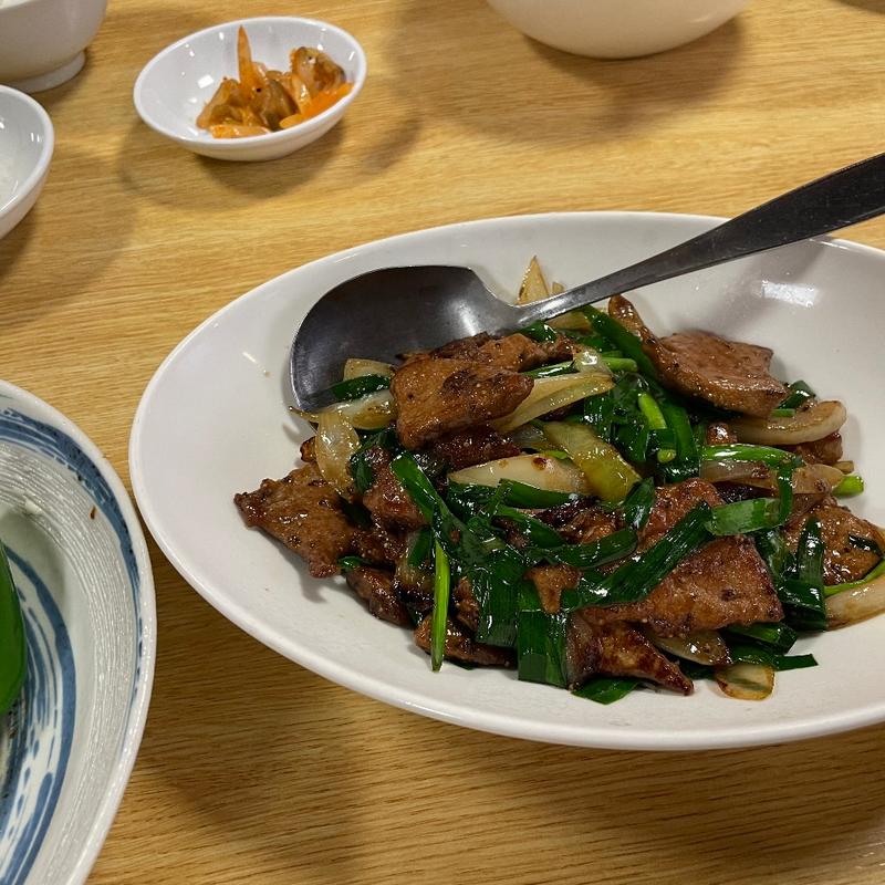 ニラレバ炒め(您好！朋友)