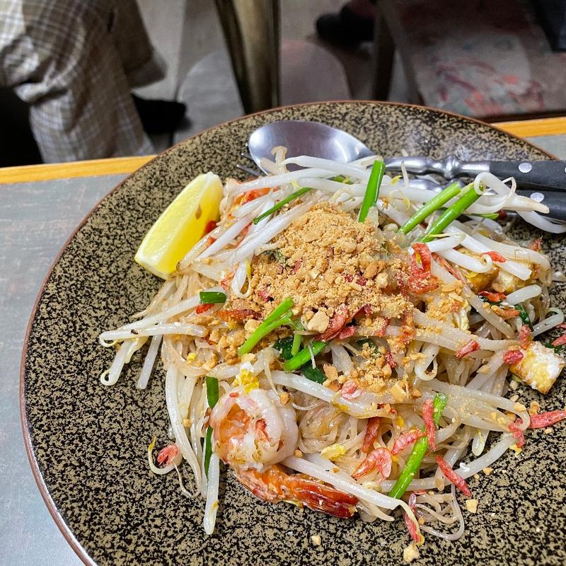 パッタイ(タイレストラン イサーン)