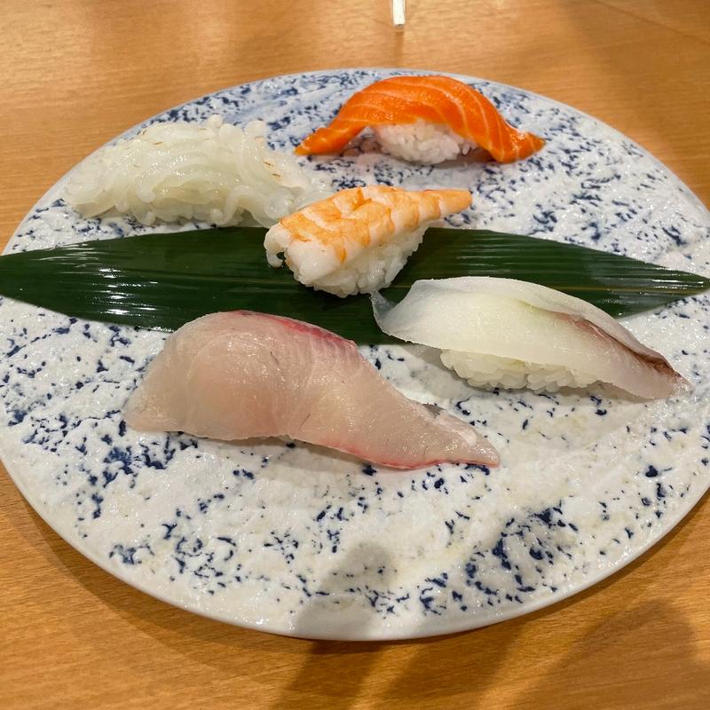 握り(塚本鮮魚店 （【旧店名】旬魚酒菜つかもと）)