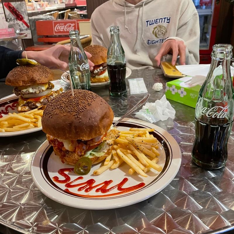 (サニープレイス （SUNNY PLACE）)