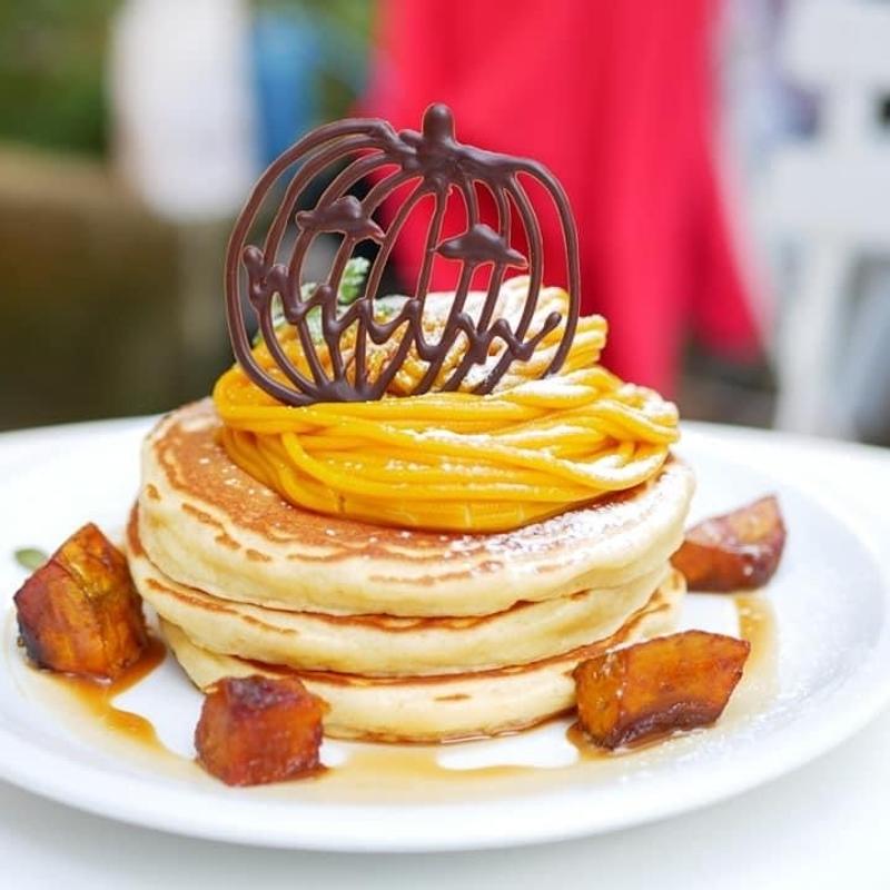 かぼちゃのモンブランパンケーキ(crisscross)