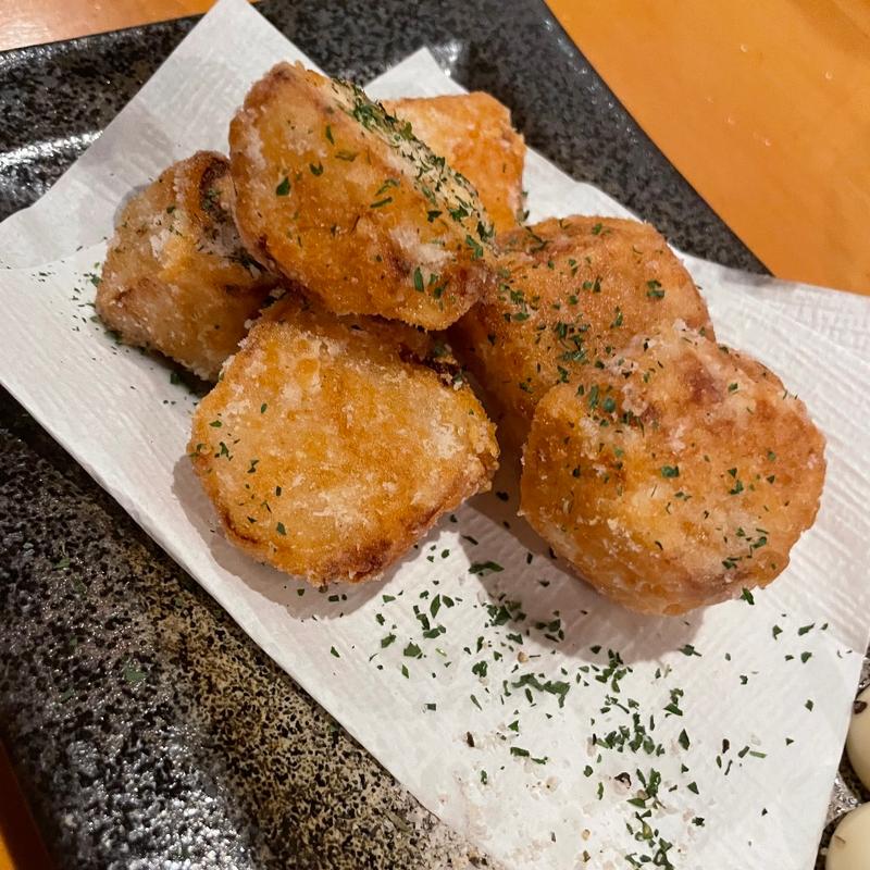 里芋の唐揚げ(飯ト酒　梔)