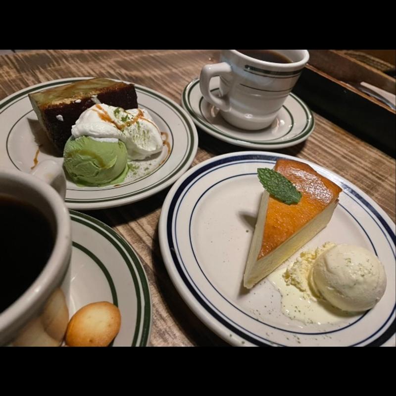 ベイクドチーズケーキ(ホワイトバード コーヒー スタンド （Whitebird coffee stand）)