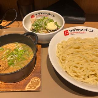 濃厚つけ麺(フジヤマゴーゴー)