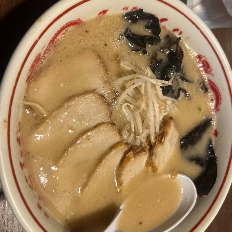 白とんこつラーメン(一心不乱 鳥栖弥生が丘店 )