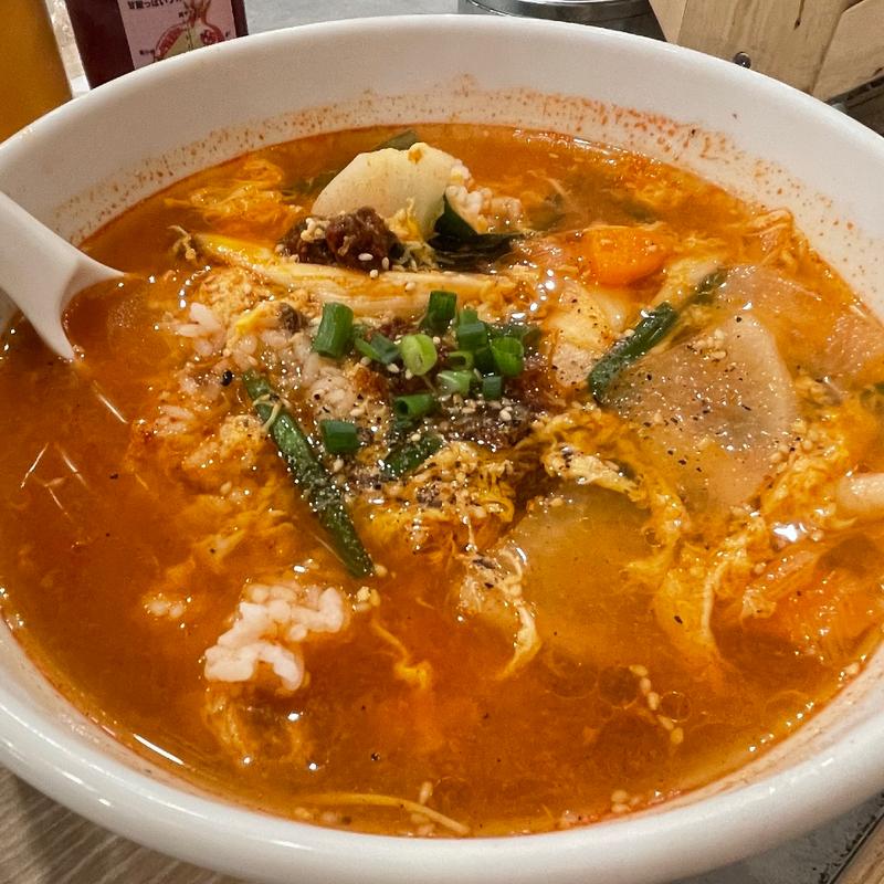 旨辛カルビクッパ(仙台ホルモン焼肉酒場　ときわ亭)