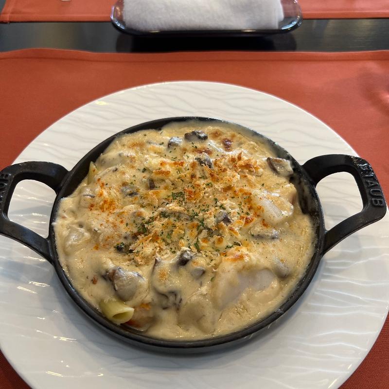 (黒船亭 （クロフネテイ）)