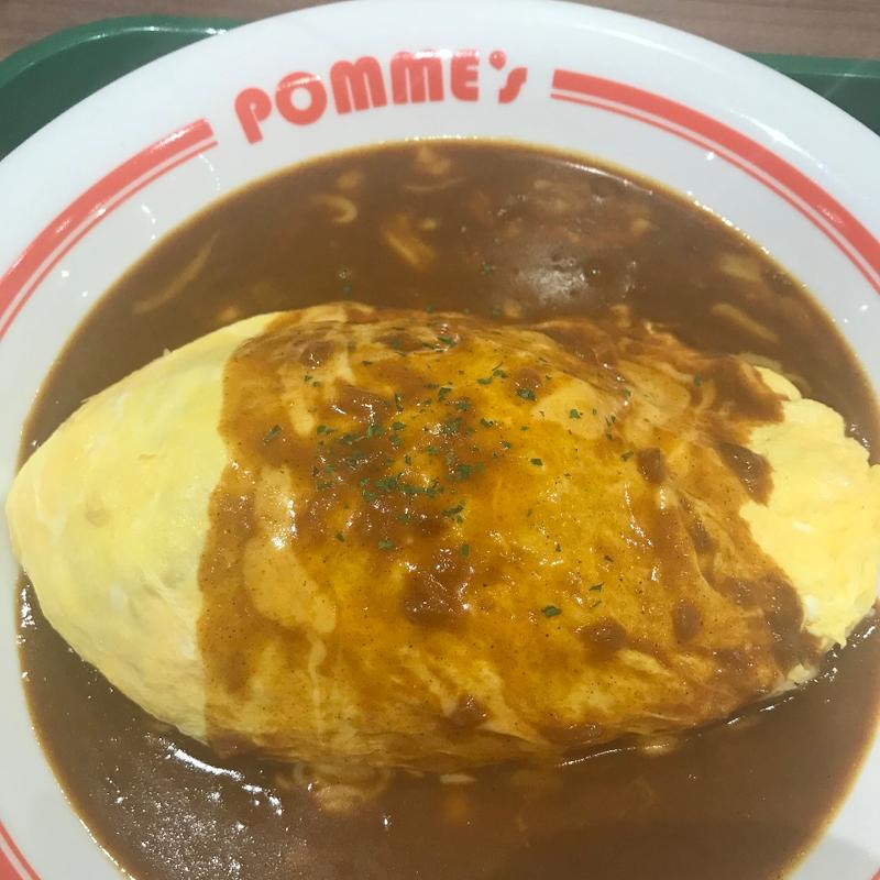 とろーりチーズカレーオムライス(Sサイズ)(ポムの樹Jr. アリオ八尾店)