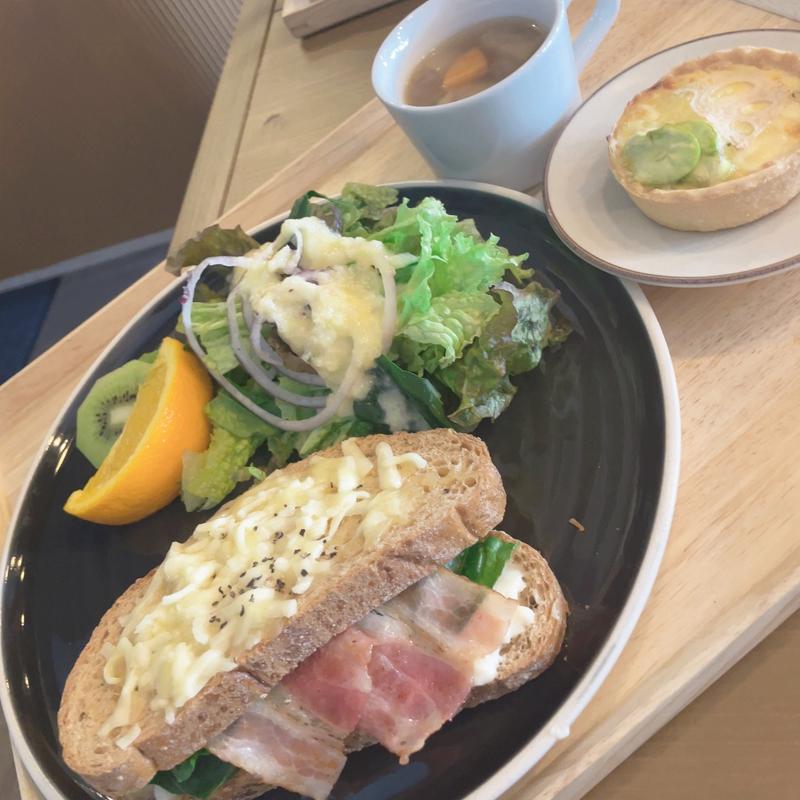 クロックムッシュサンドプレート＋キッシュ&スープ(the PARKSIDE - Nanbu Fruit & Veggie Marche -)