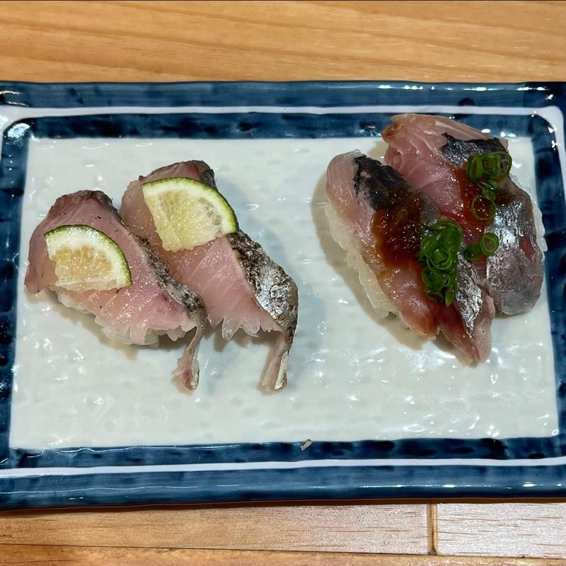 さわら、あじ(酒のあて鮨謹賀福島店)