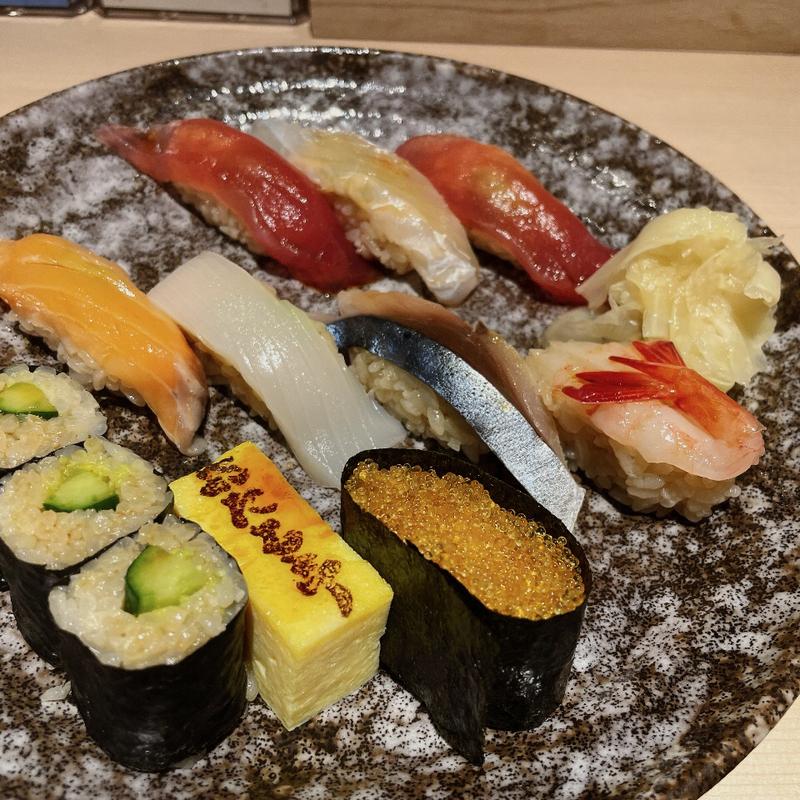 平日限定　ランチにぎり10種(おたる亭弥助（OTARUTEI YASUKE）)