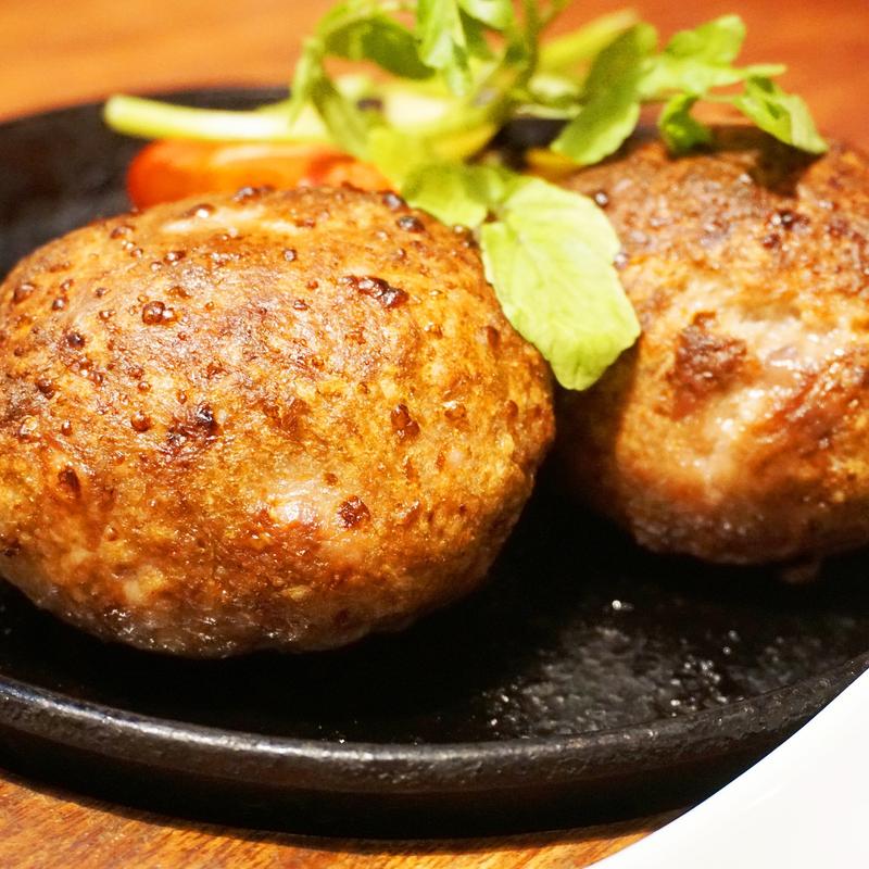 黒毛和牛ハンバーグ(ダブル)(やきにくのバクロ 博多店)