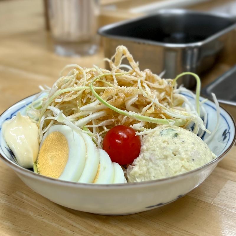 いやさかサラダ(いやさか 金沢せせらぎ通り店)