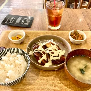 本日のお肉定食(kawara CAFE＆DINING 横須賀モアーズ店)