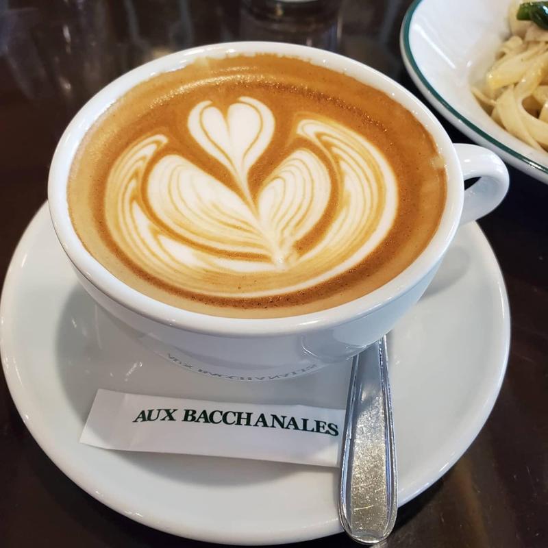 カフェオレ(AUX BACCHANALES KIOICHO（オーバカナル 紀尾井町）)