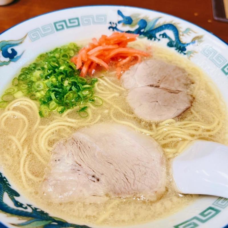 ラーメン(らーめん八)