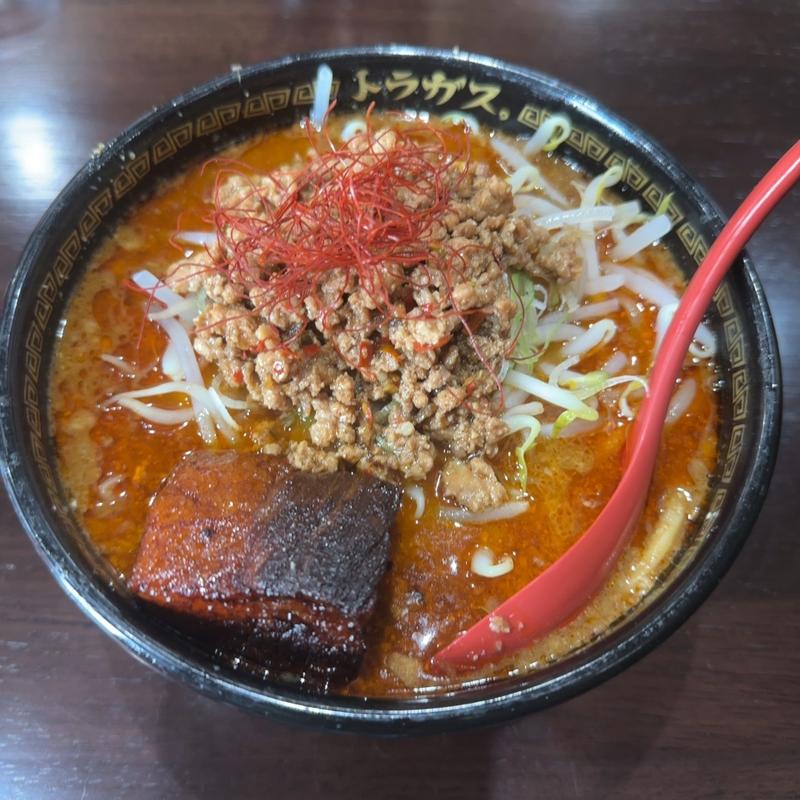 四川風みそ坦々麺(トラガス （トラガス。）)