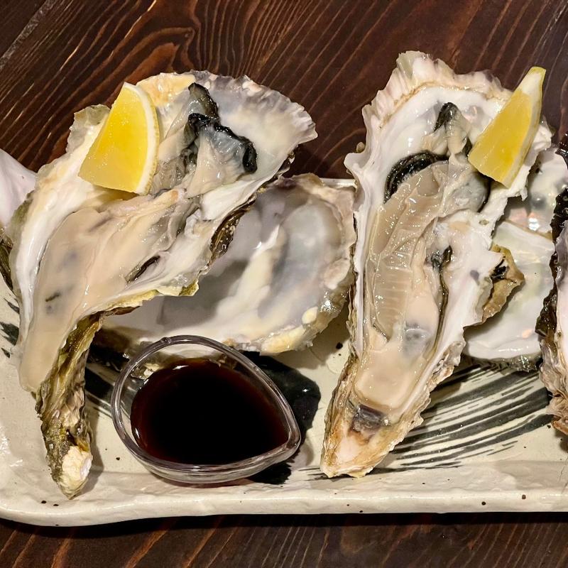 生かき刺し(炭火焼 海ごはん サカナヨロコブ)