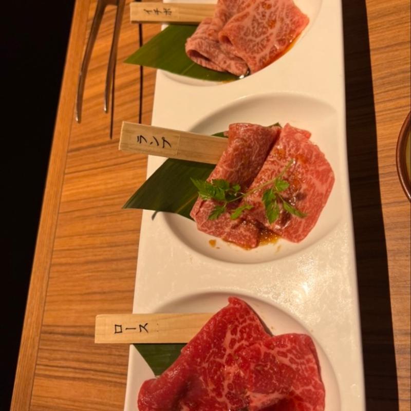 ろーす、ランプ、イチボ(肉匠 焼肉うしびより (USHIBIYORI))