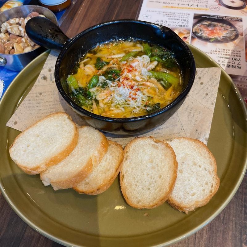 桜海老と菜の花のアヒージョ(本町キッチン)