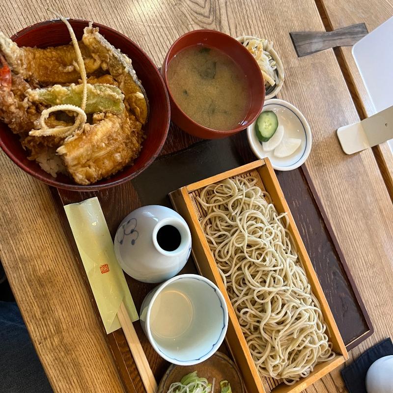 (蕎麦きり さいとう )