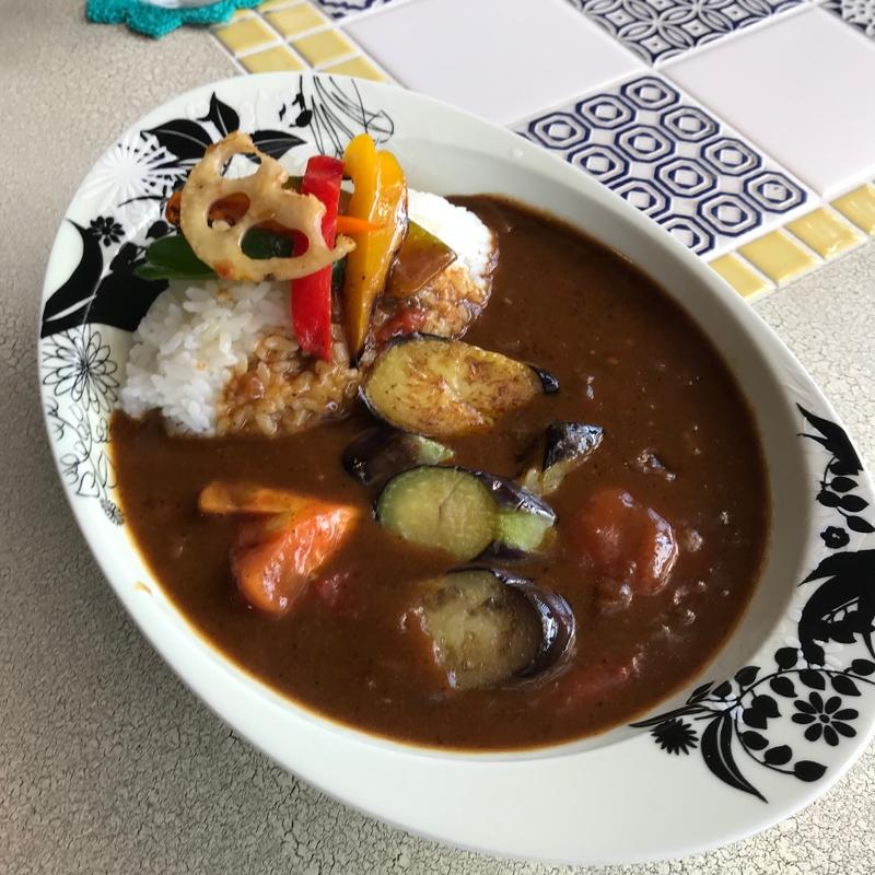 (カレーとケーキ さら)