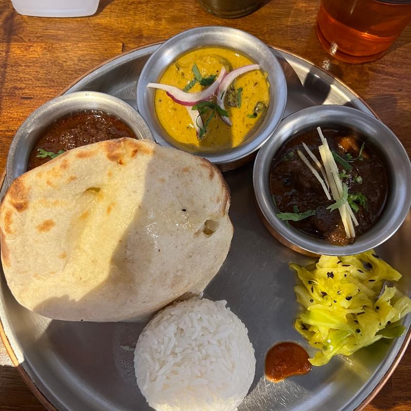 (シバカリー ワラ （shiva curry wara）)