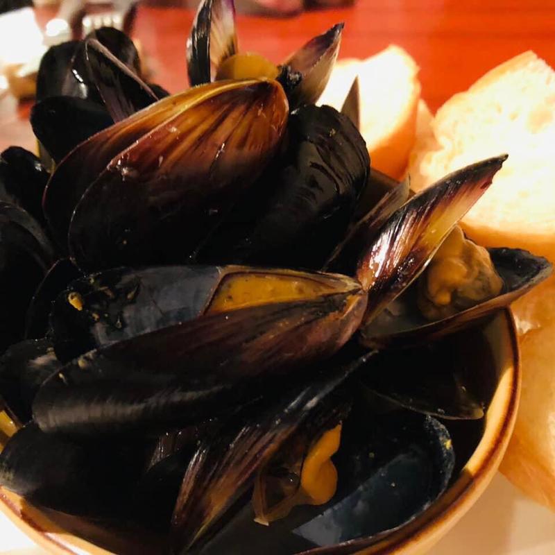 宮城産ムール貝の白ワイン蒸し(BISTRO ORANGER （ビストロ オランジェ）)