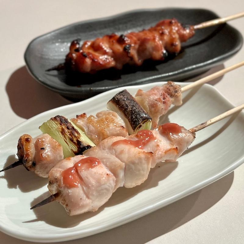 若鳥、ささみ梅、ねぎま(炭火焼鳥パパロク)